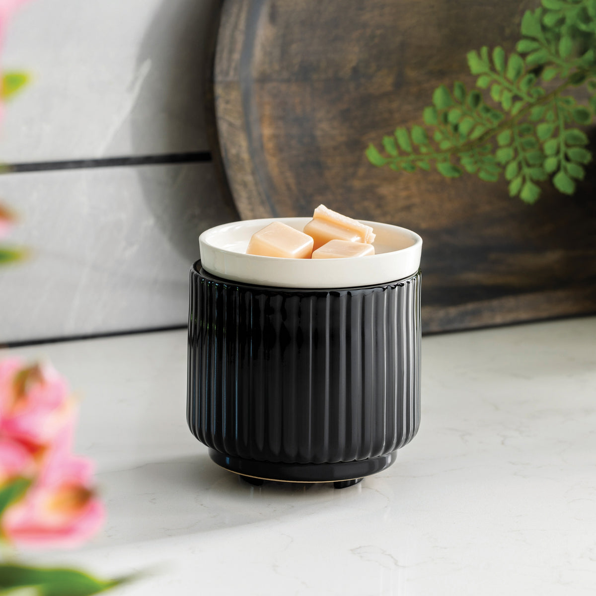 Glossy Black Fragrance Warmer